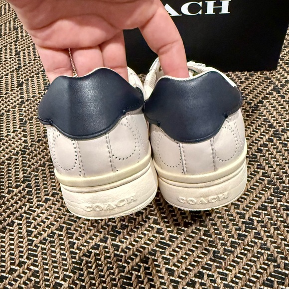 Coach women’s leather shoes - Picture 5 of 8